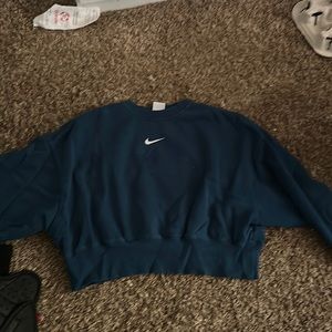 nike navy blue crew hoodie